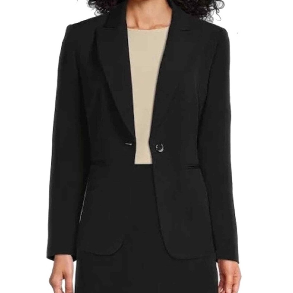 Black Tailored Women's Blazer - Nicole Miller